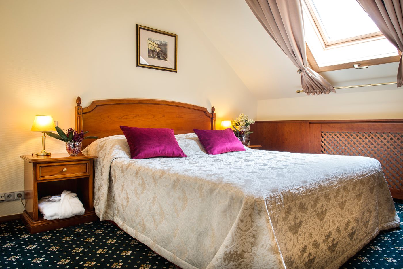 Boutique-Hotel-Seven-Days-Prague-Room-7