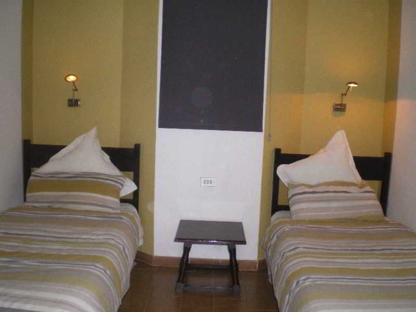 Tenesoya--Gay-Men-Exclusive--Room-20