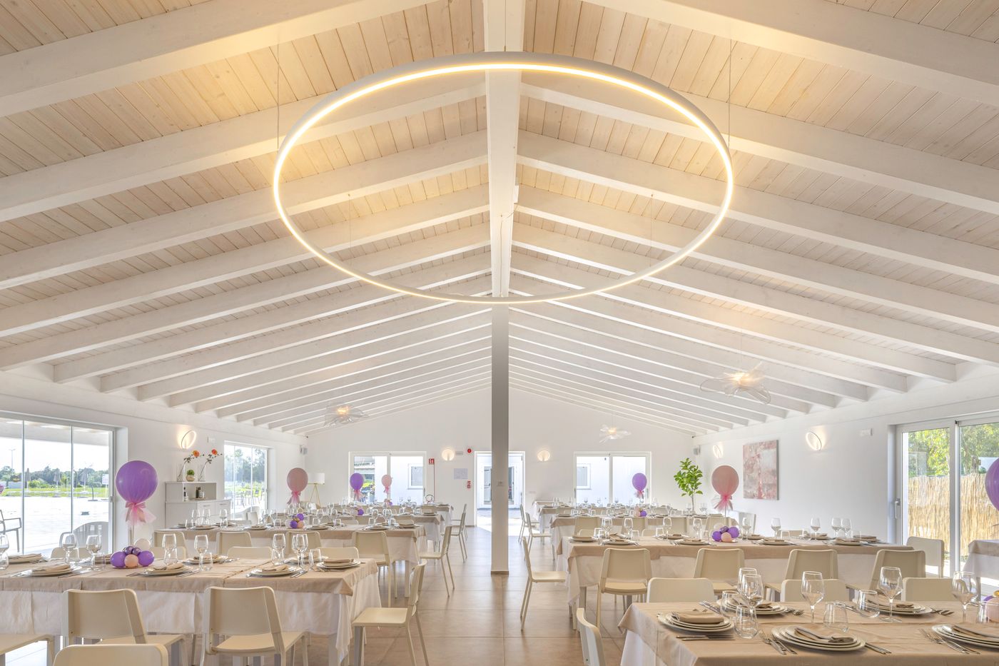 Hotel-S-arena-Beach-Restaurant-40