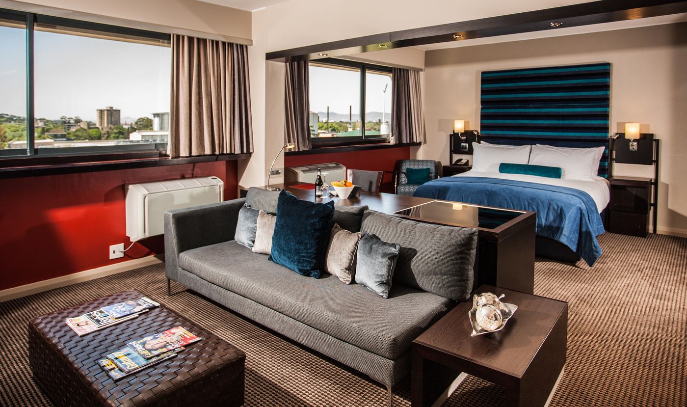 Southern-Sun-Newlands-Room-11