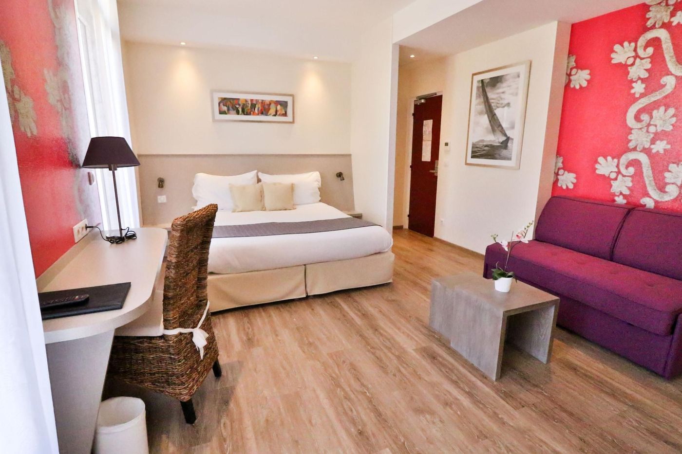 Hôtel Le Provençal-France-BANDOL-Room-10