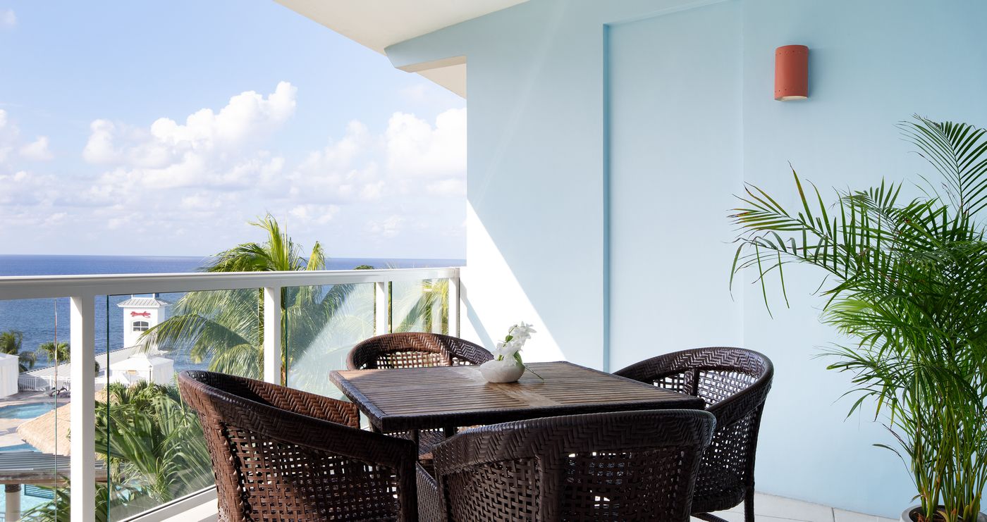 Beaches-Ocho-Rios-a-Spa---Golf-Room-19