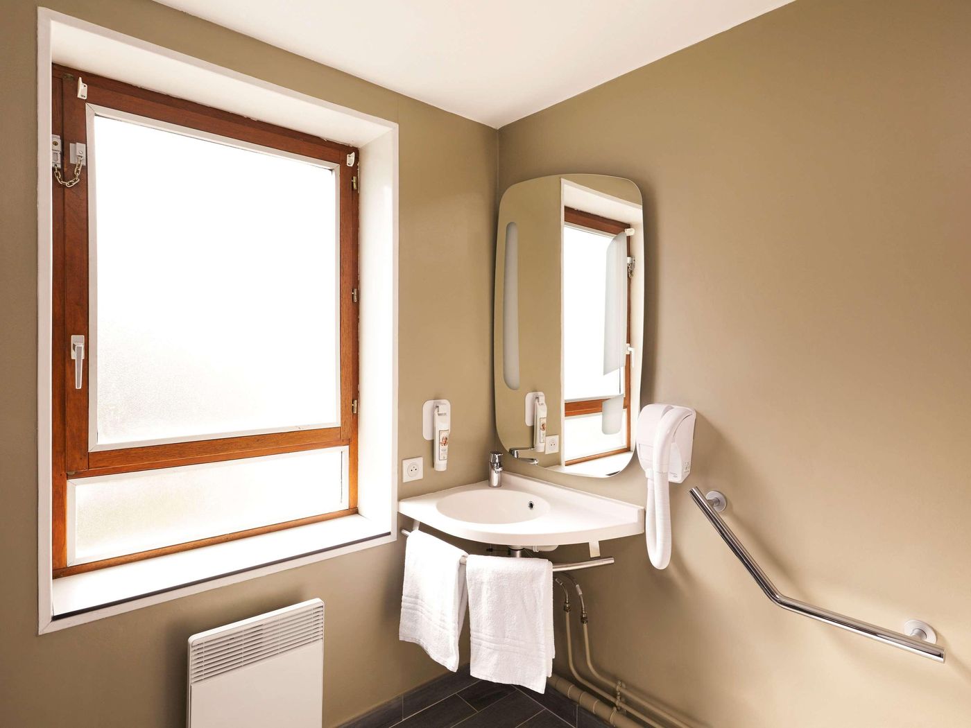 ibis-Marne-la-Vallee-Champs-Room-44