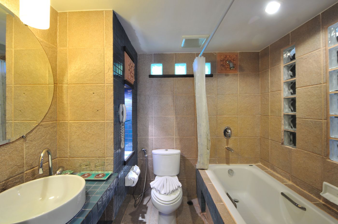 Woraburi-Phuket-Resort---Spa-Room-38