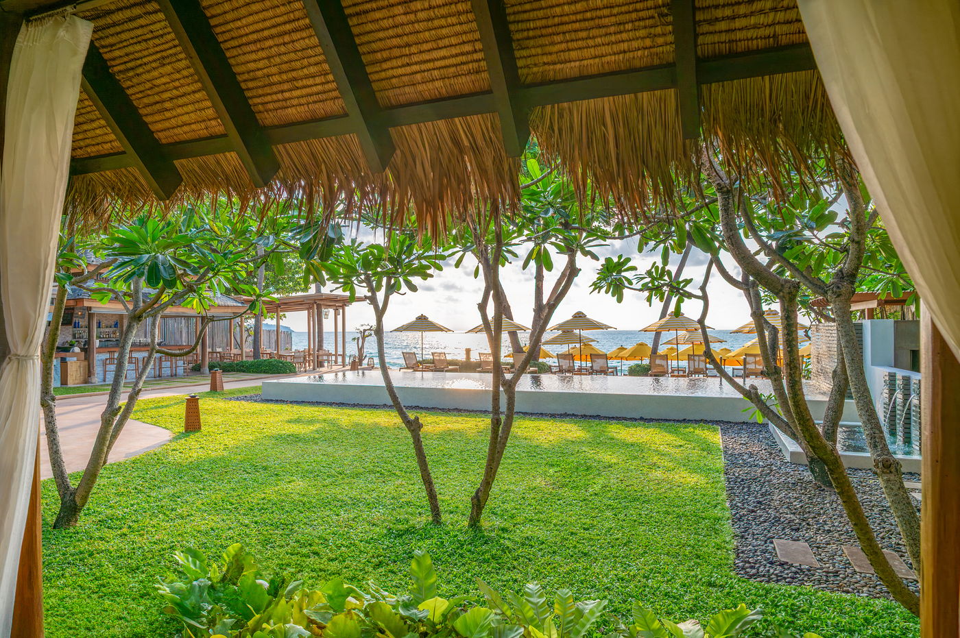 Buri-Rasa-Village-Koh-Samui-SHA-Extra-Plus-Pool-14