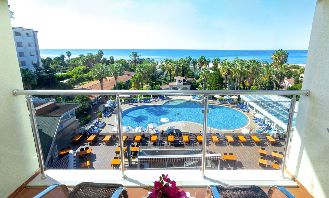 Seher Kumkoy Star 16