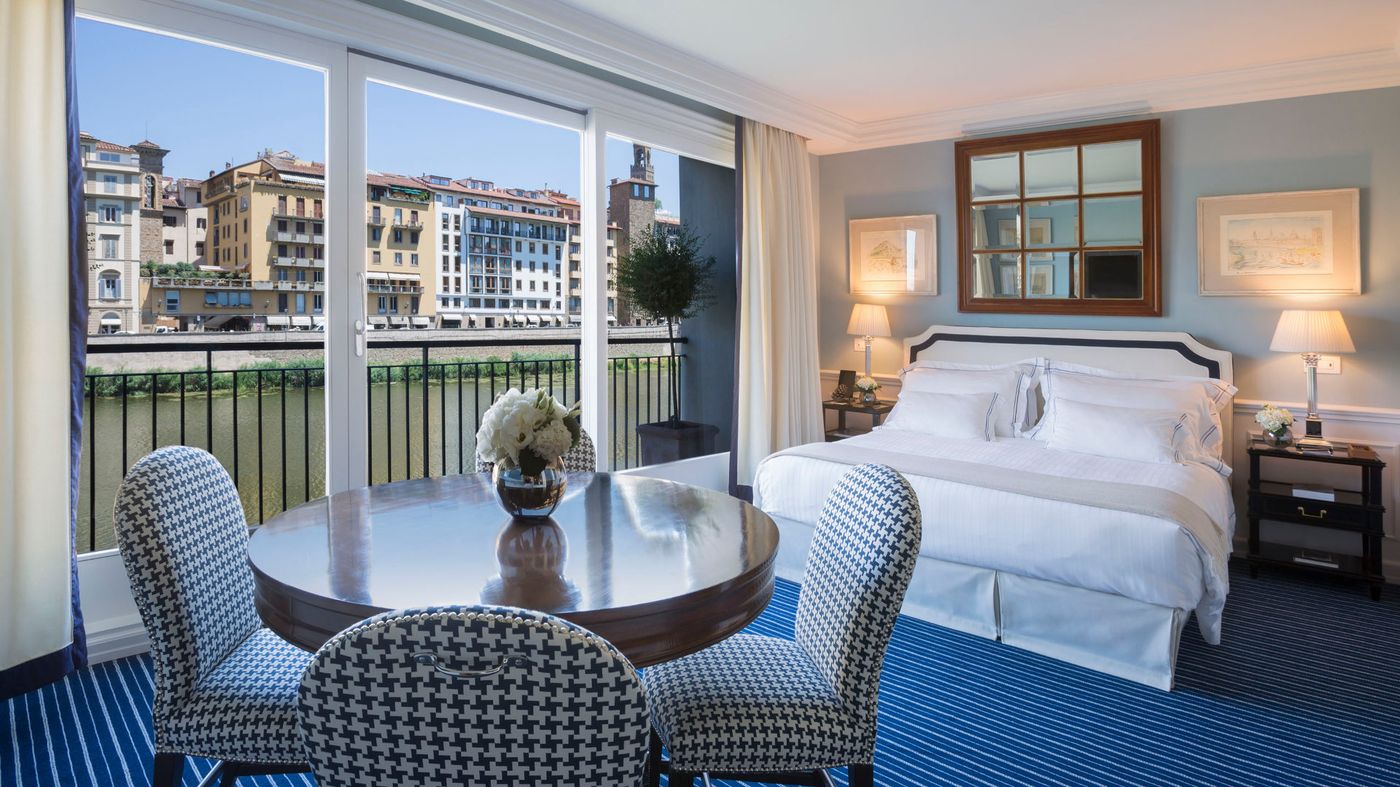 Hotel-Lungarno-Room-3
