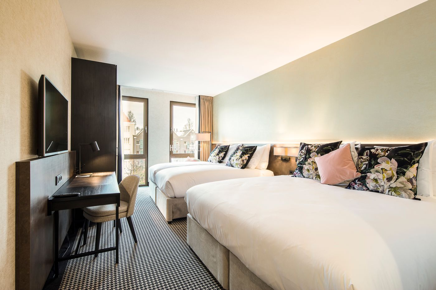 Monet-Garden-Hotel-Amsterdam-Room-6