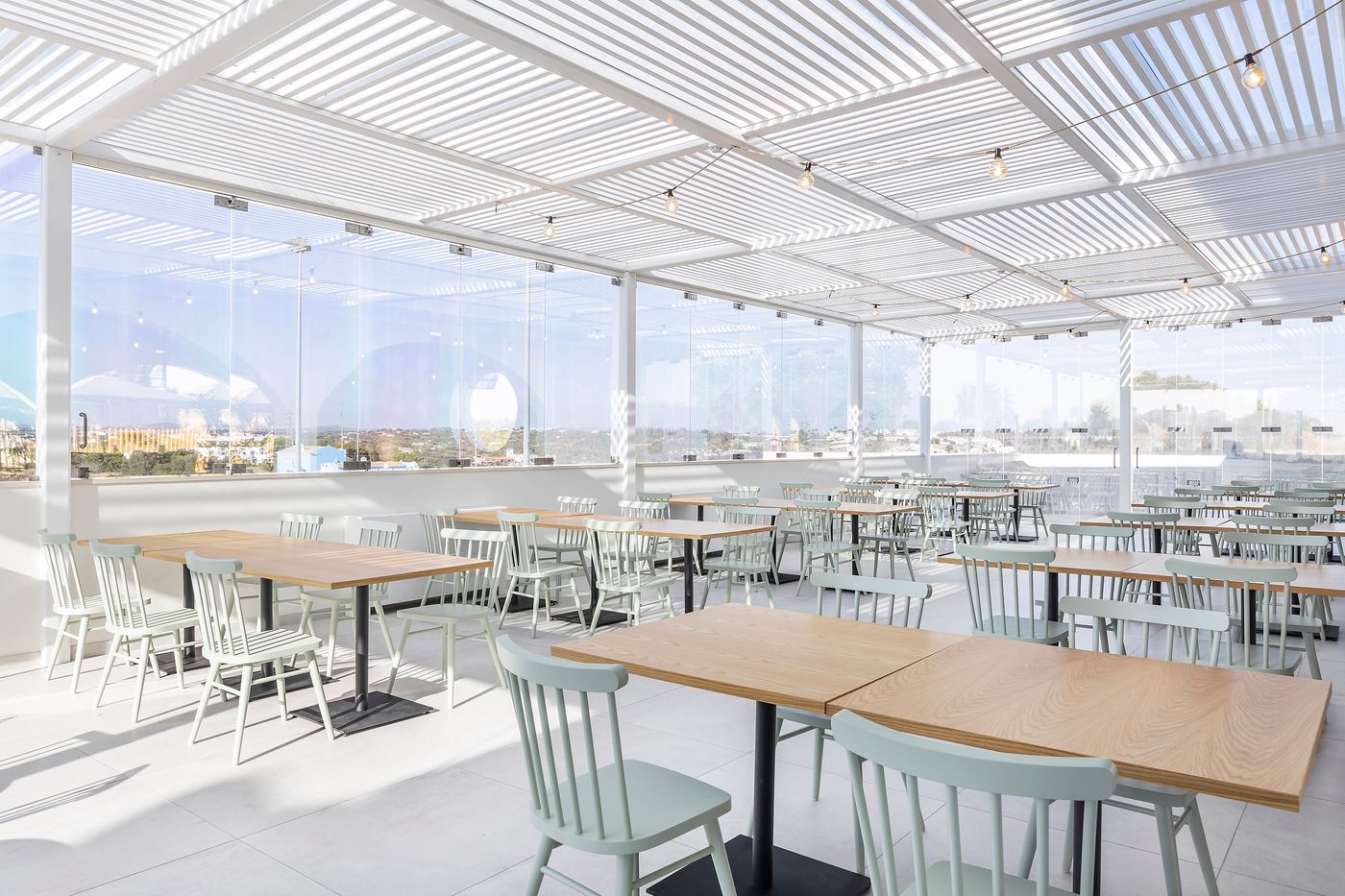 Eden-Villas-and-Apartments-Bar-59