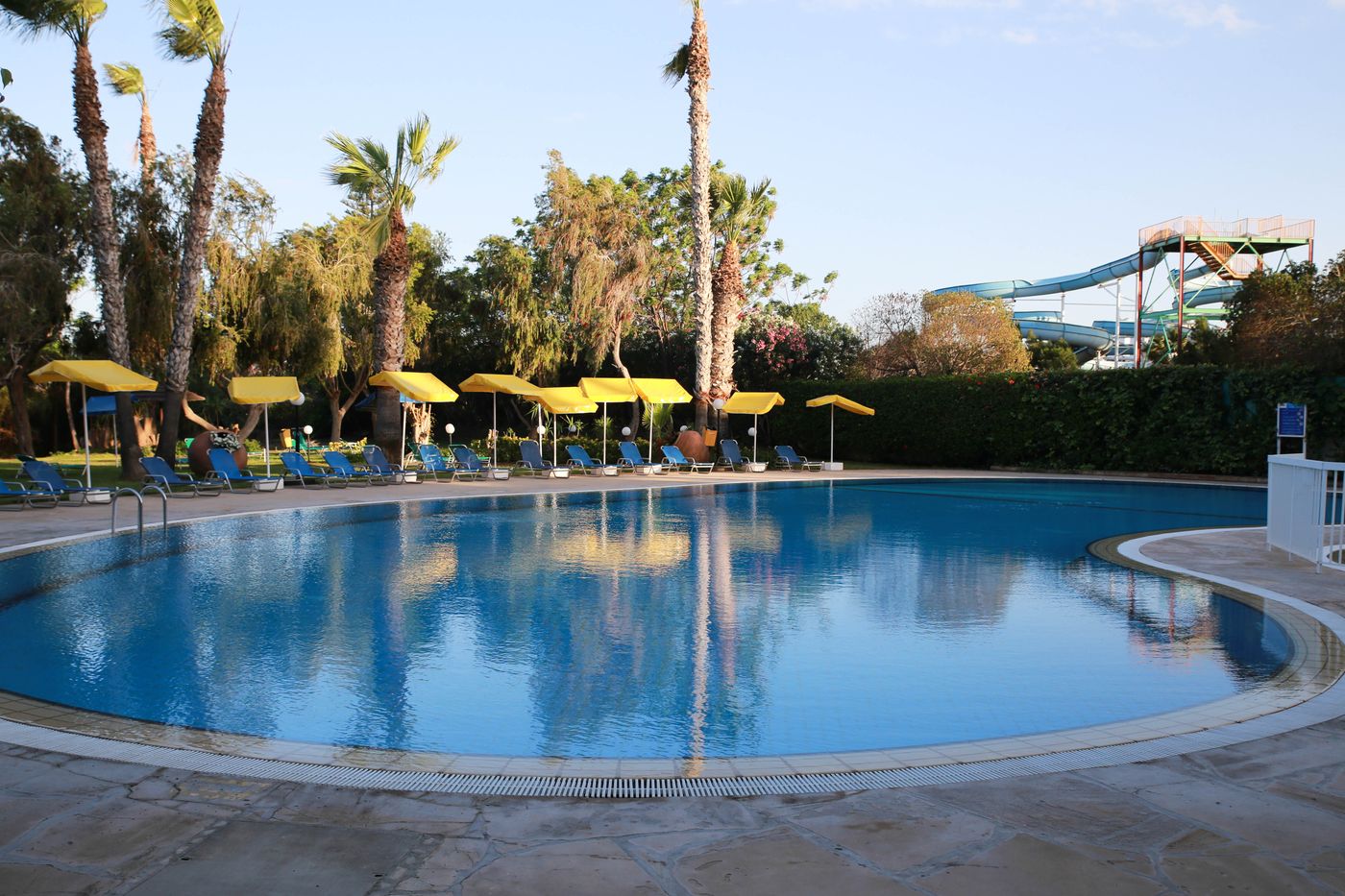 Papouis-Protaras-Hotel-Pool-4
