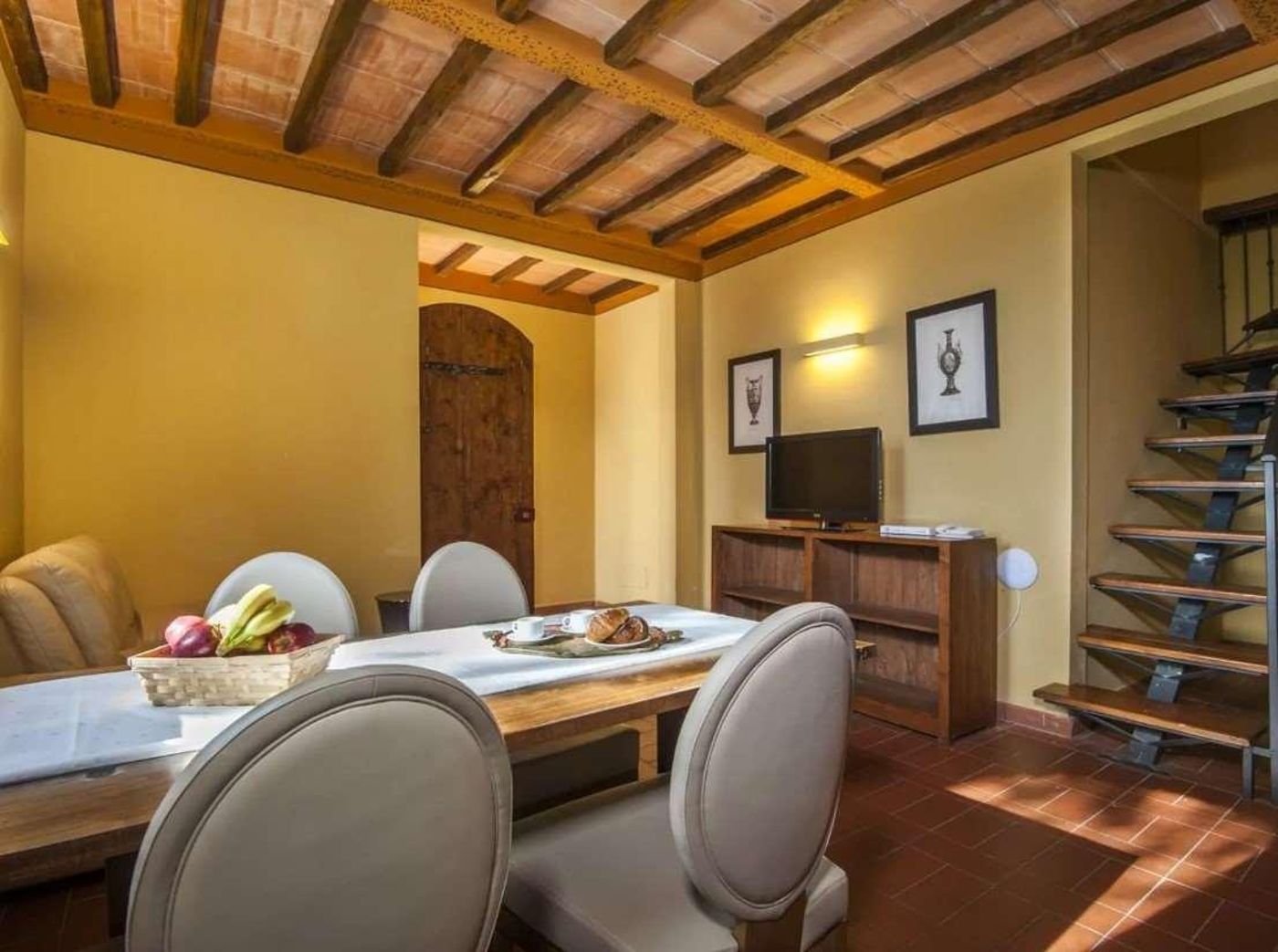 Fattoria-San-Lorenzo-Room-24