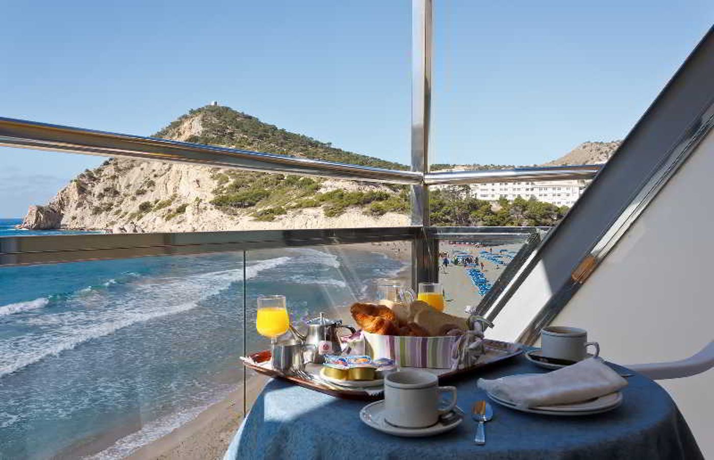 Hotel-La-Cala-Terrace-42