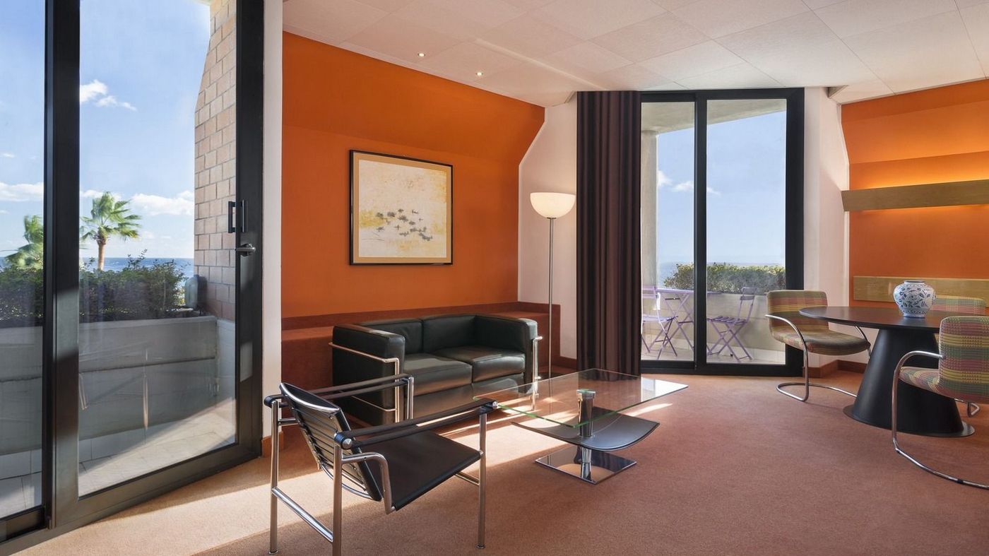 Sheraton-Catania-Lobby-49