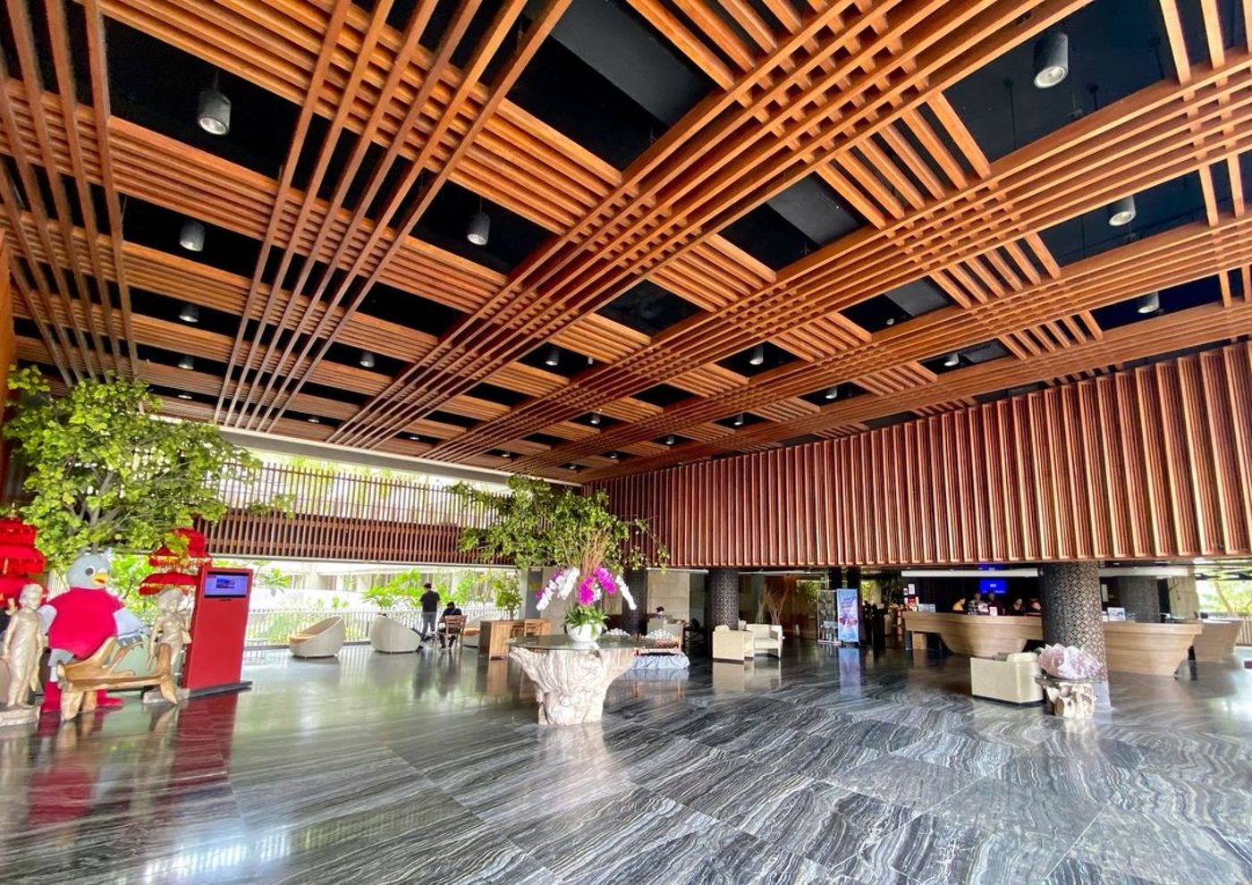 Ramada By Wyndham Bali Sunset Road Kuta-Indonesia-Bali-Lobby-2