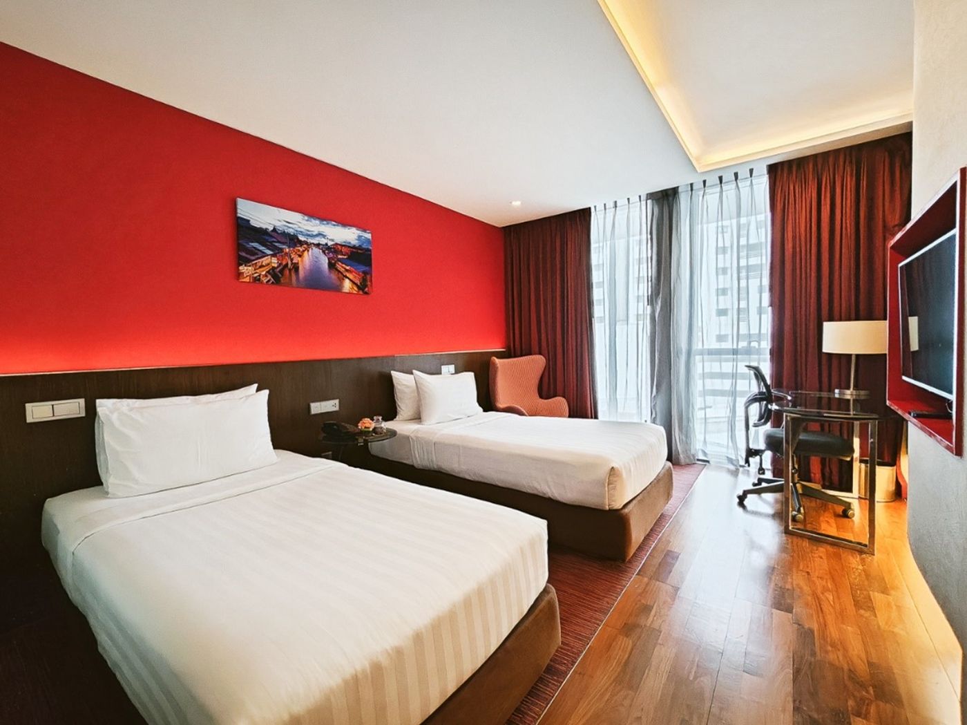 Galleria-10-Sukhumvit-by-Compass-Hospitality-Room-24