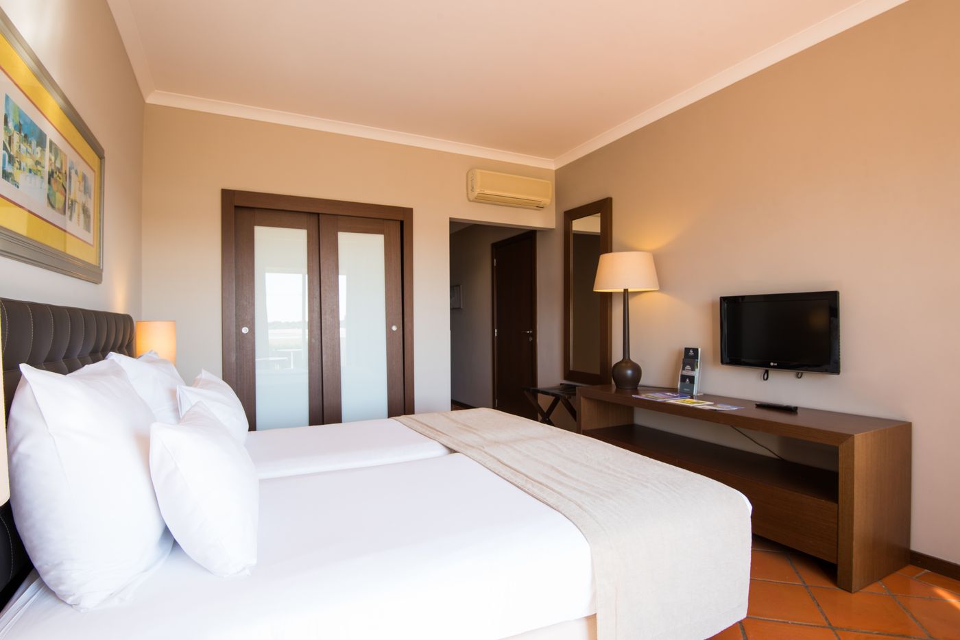 Vila-Gale-Albacora-Room-16