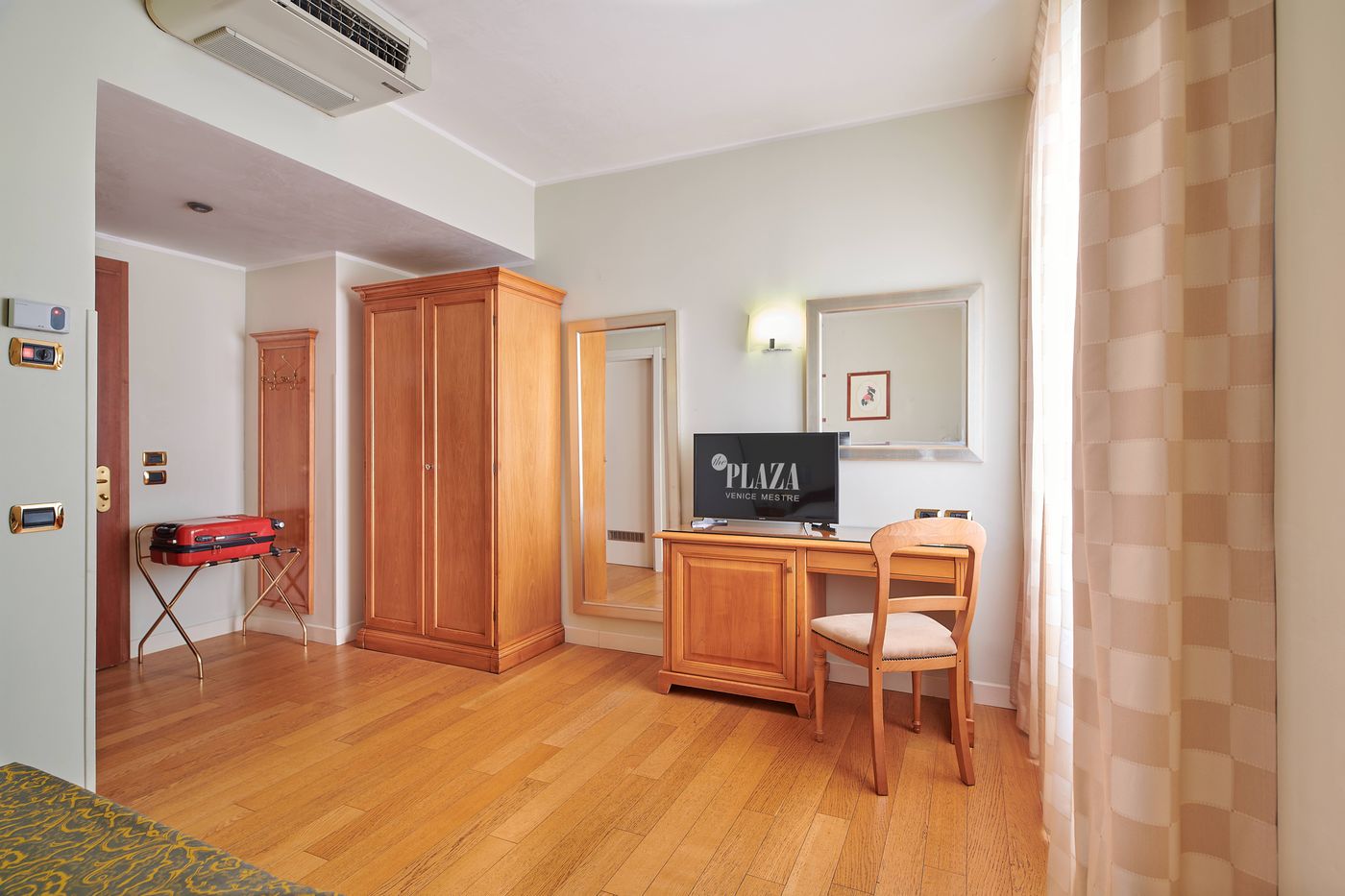 Plaza-Mestre-Room-35