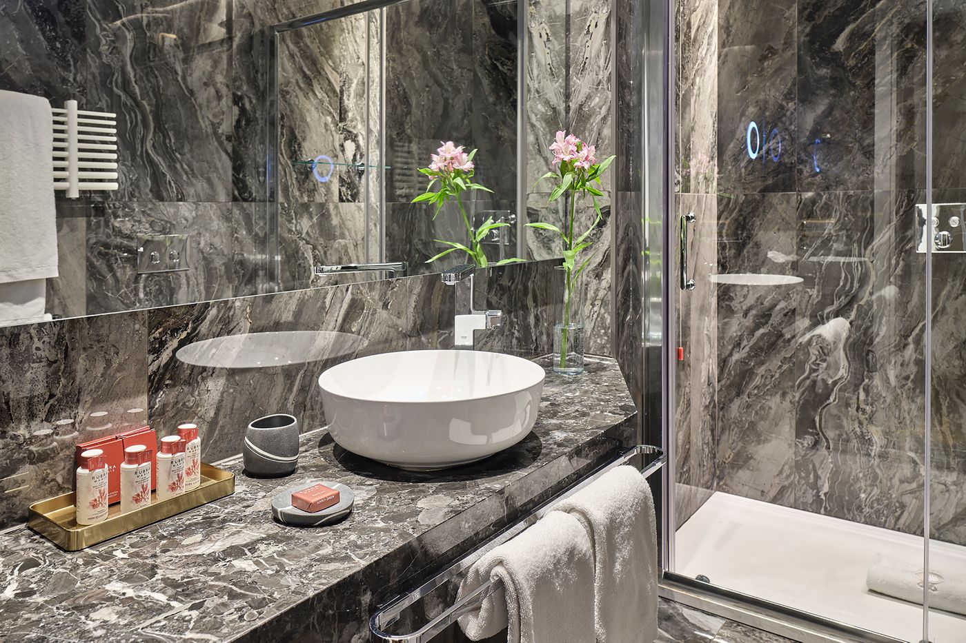 Grand-Hotel-et-des-Palmes-Room-39