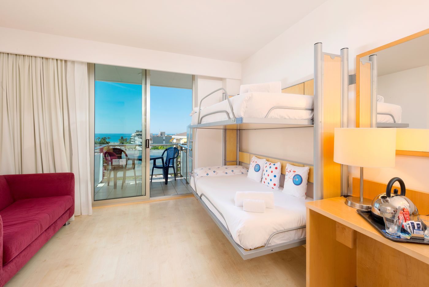 Sol-Port-Cambrils-Hotel-Room-44