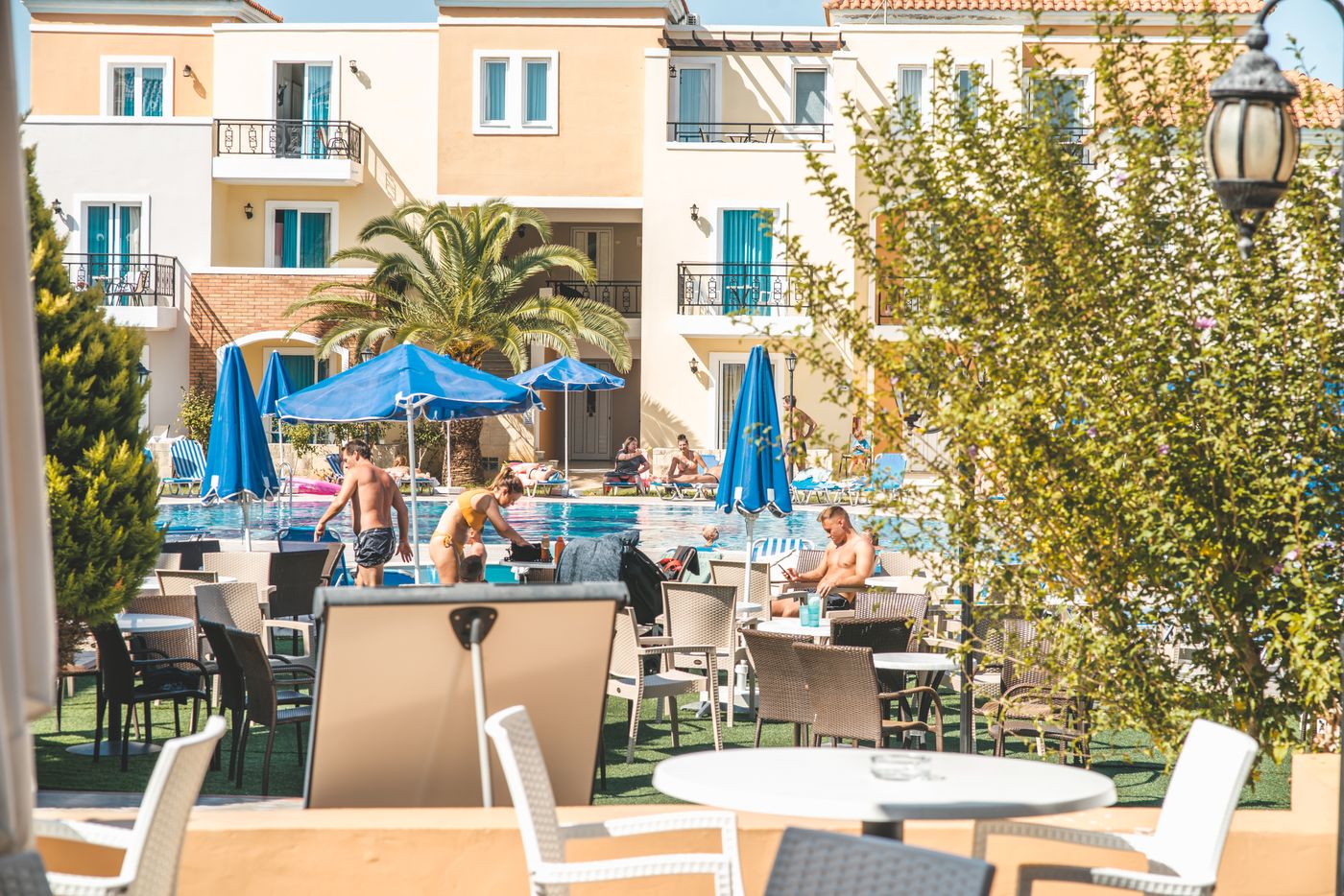 Chrispy-World-Bar-20