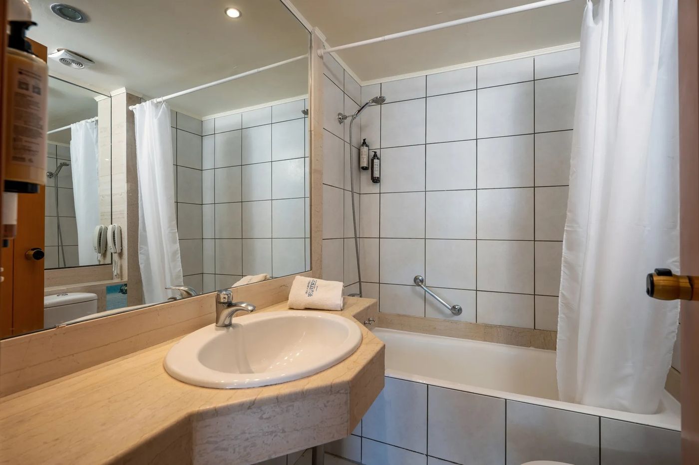 Royal---Imperial-Belvedere-Hotels-Room-76