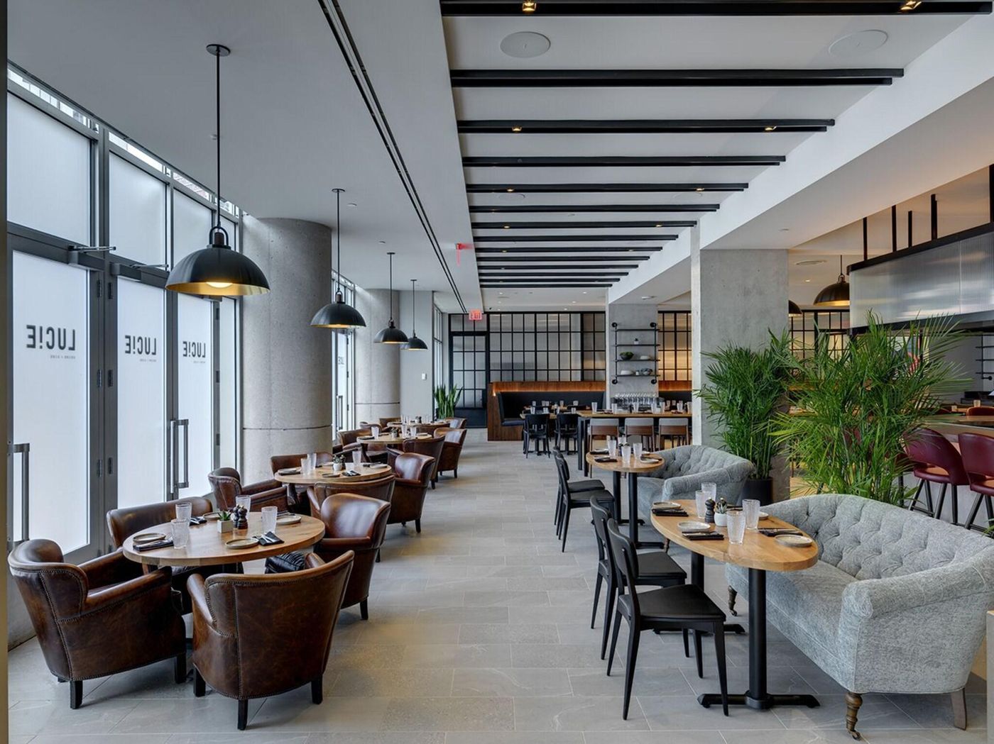 The-Colonnade-Hotel-Restaurant-13