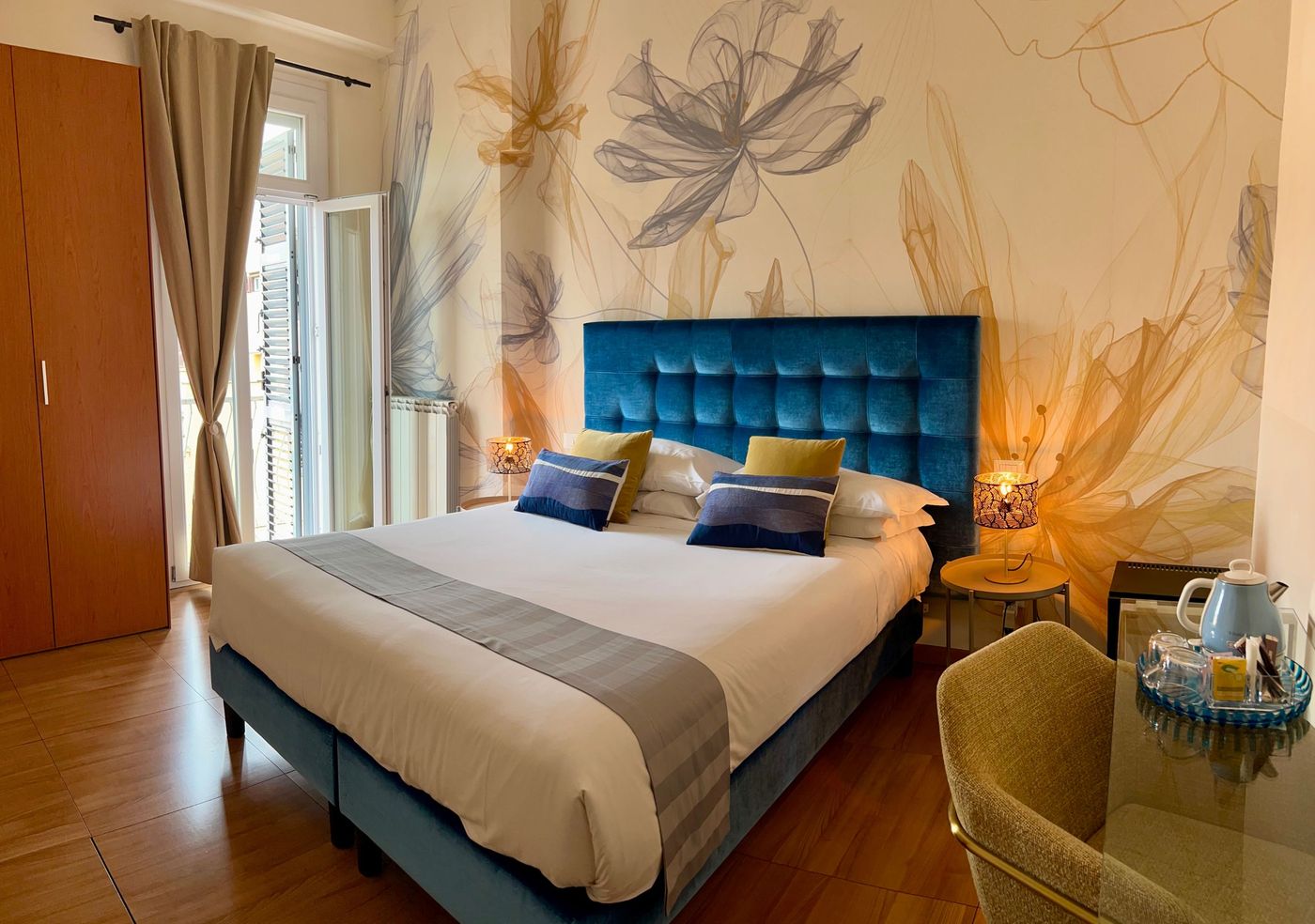 Bon-Ton-Suites-Room-2