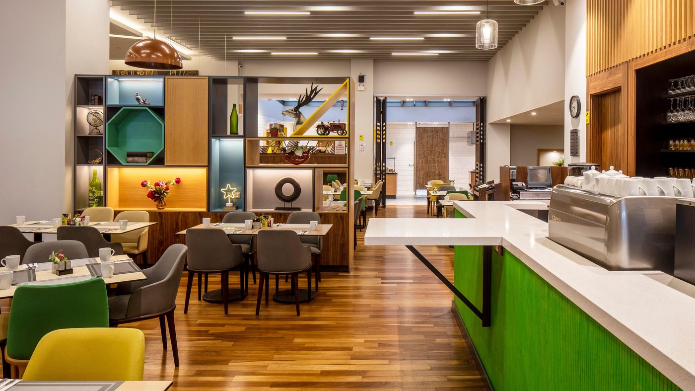 Holiday-Inn-Sisli-Restaurant-11