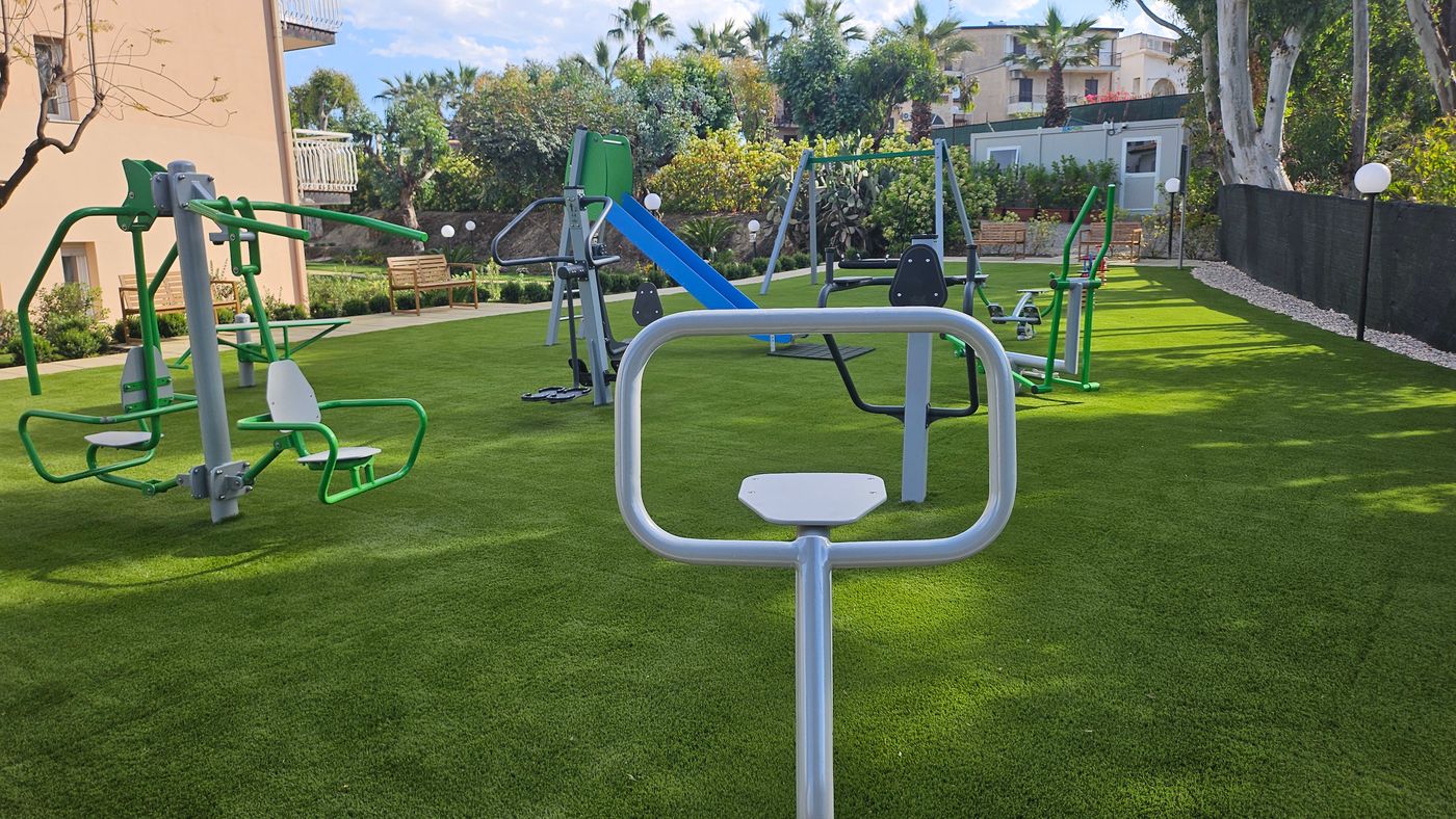 Residence-Villa-Giardini-Sports-and-Entertainment-70