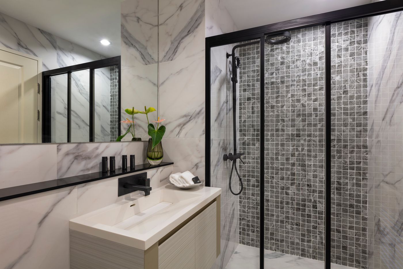 Oakwood-Suites-Tiwanon-Bangkok-Room-22