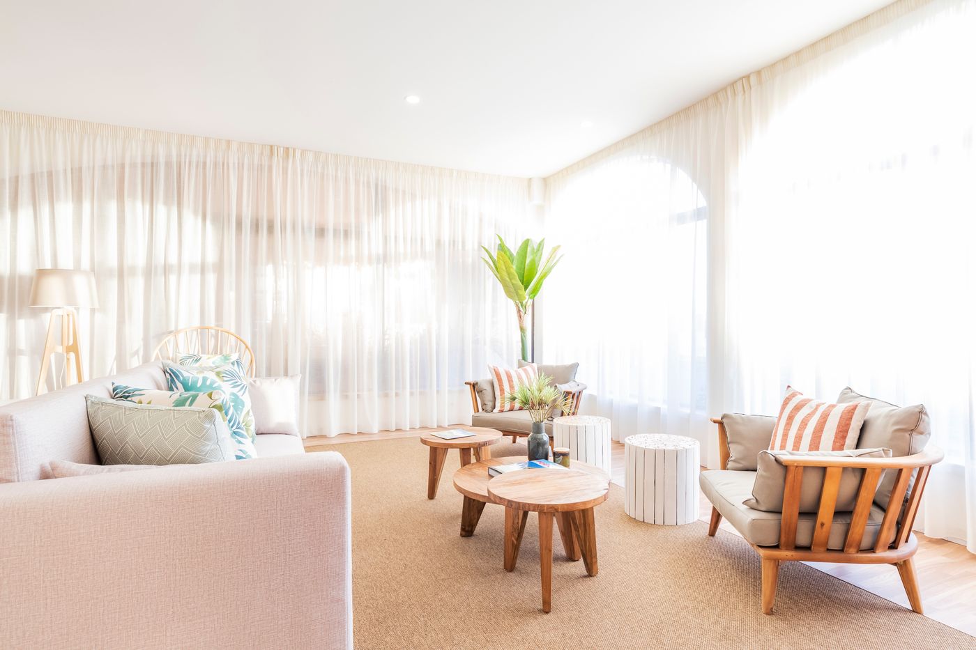 Clube-Maria-Luisa-Lobby-42