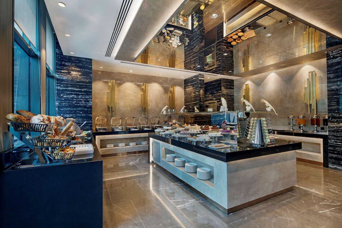 Doubletree-By-Hilton-Istanbul-Piyalepasa-Restaurant-27