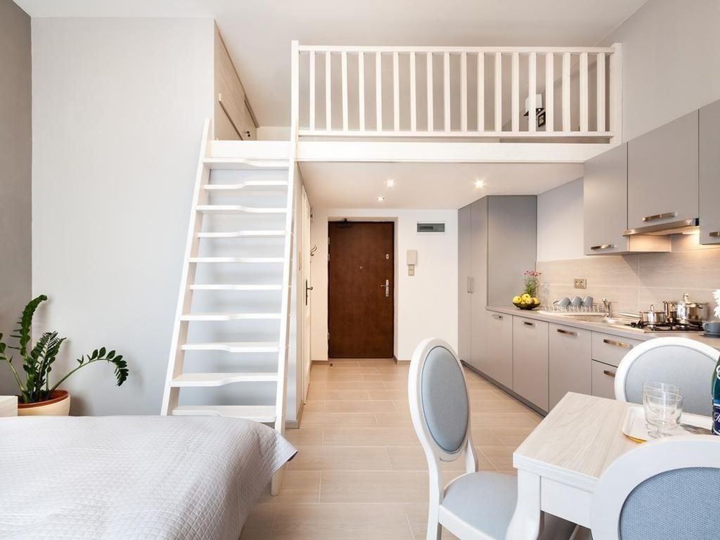 APARTMENTS-BONEROWSKA-5-Room-3