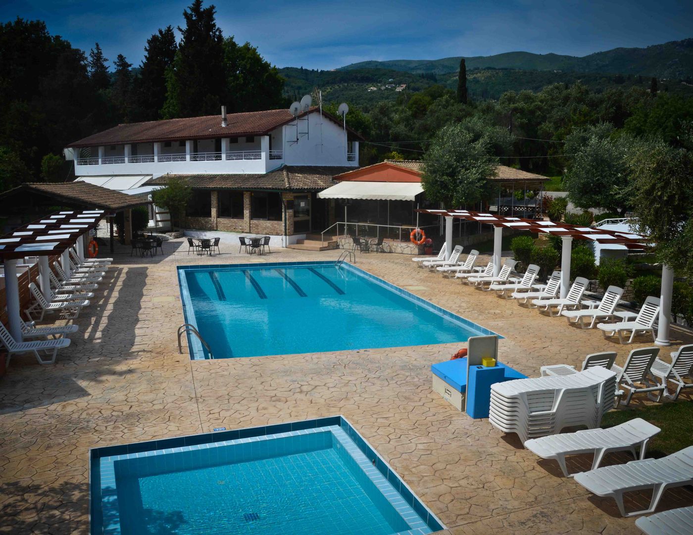 Katia-Apartments-Pool-4