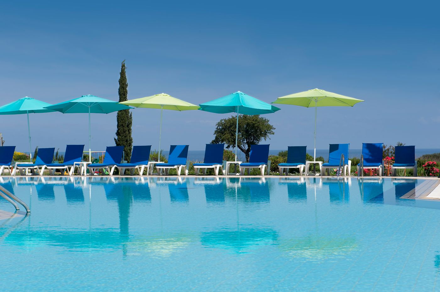 Akamanthea-Holiday-Village-Pool-14