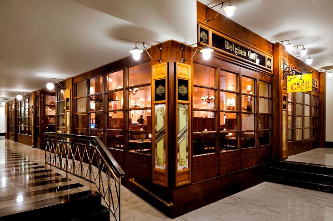 Intercontinental Abu Dhabi 02