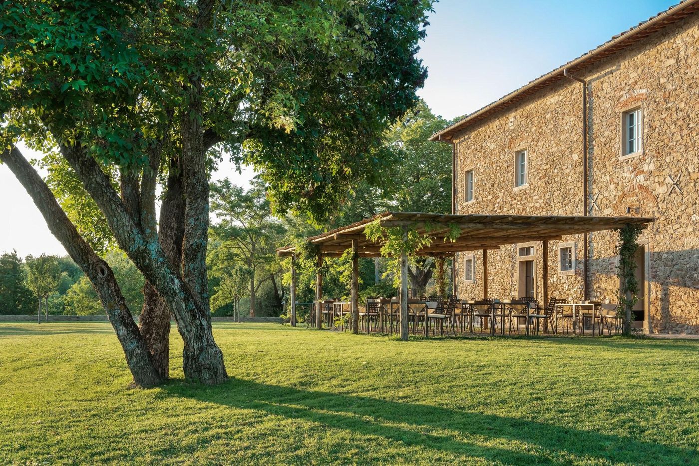 Badia-Di-Pomaio-Restaurant-27