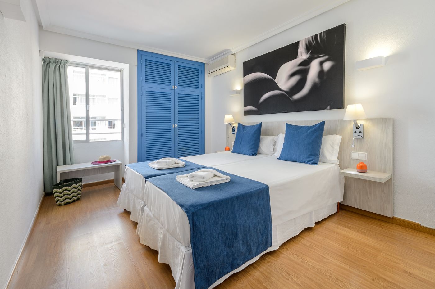 Vibra Tivoli Apartments