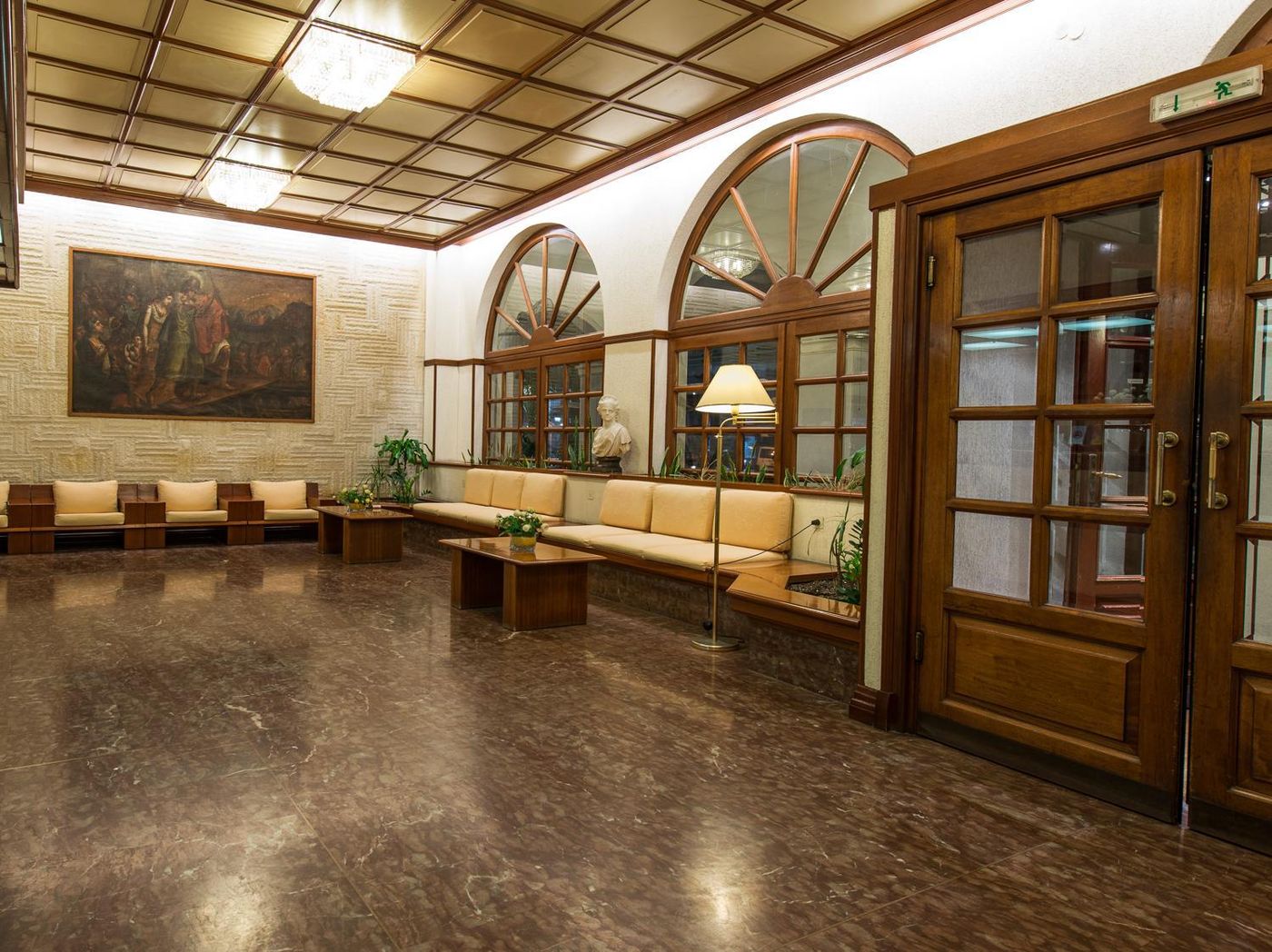 Strada-Marina-Lobby-31