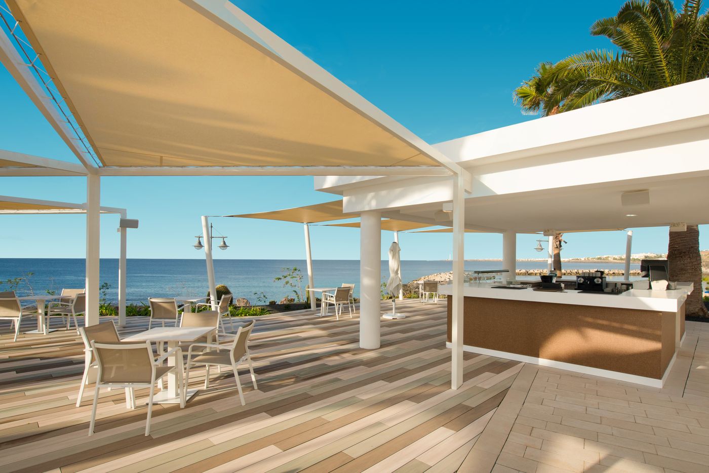 IBEROSTAR-Lanzarote-Park-Bar-71