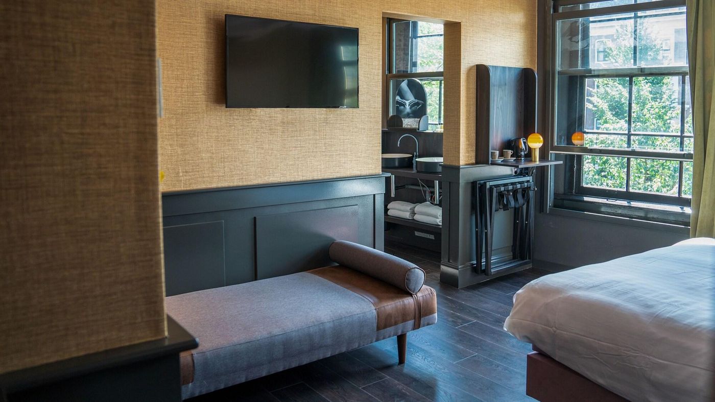 Hotel-Frank-Since-1666-Room-13