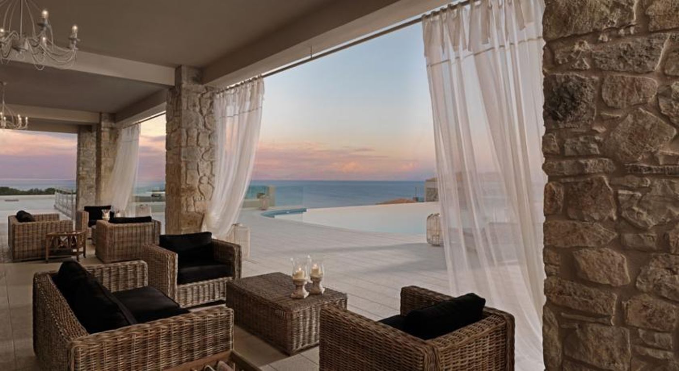 Camvillia Resort & Spa