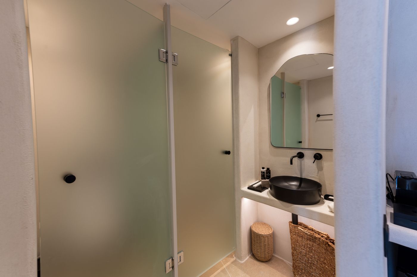 Rocabella-Mykonos-Art-Room-71