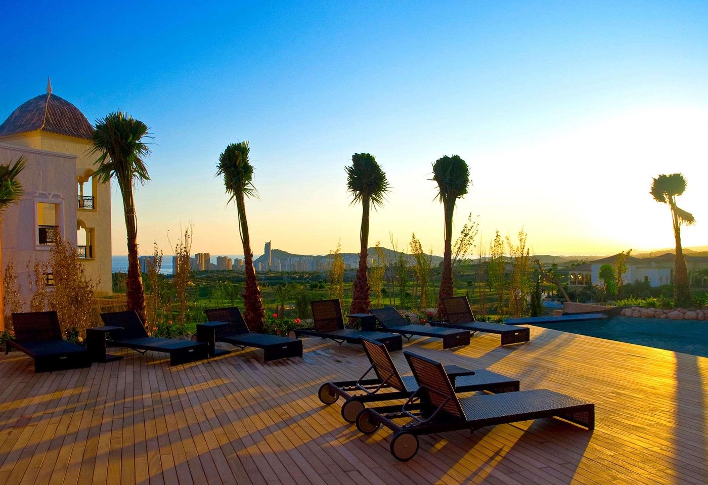 The-Level-At-Melia-Villaitana-General-view-11