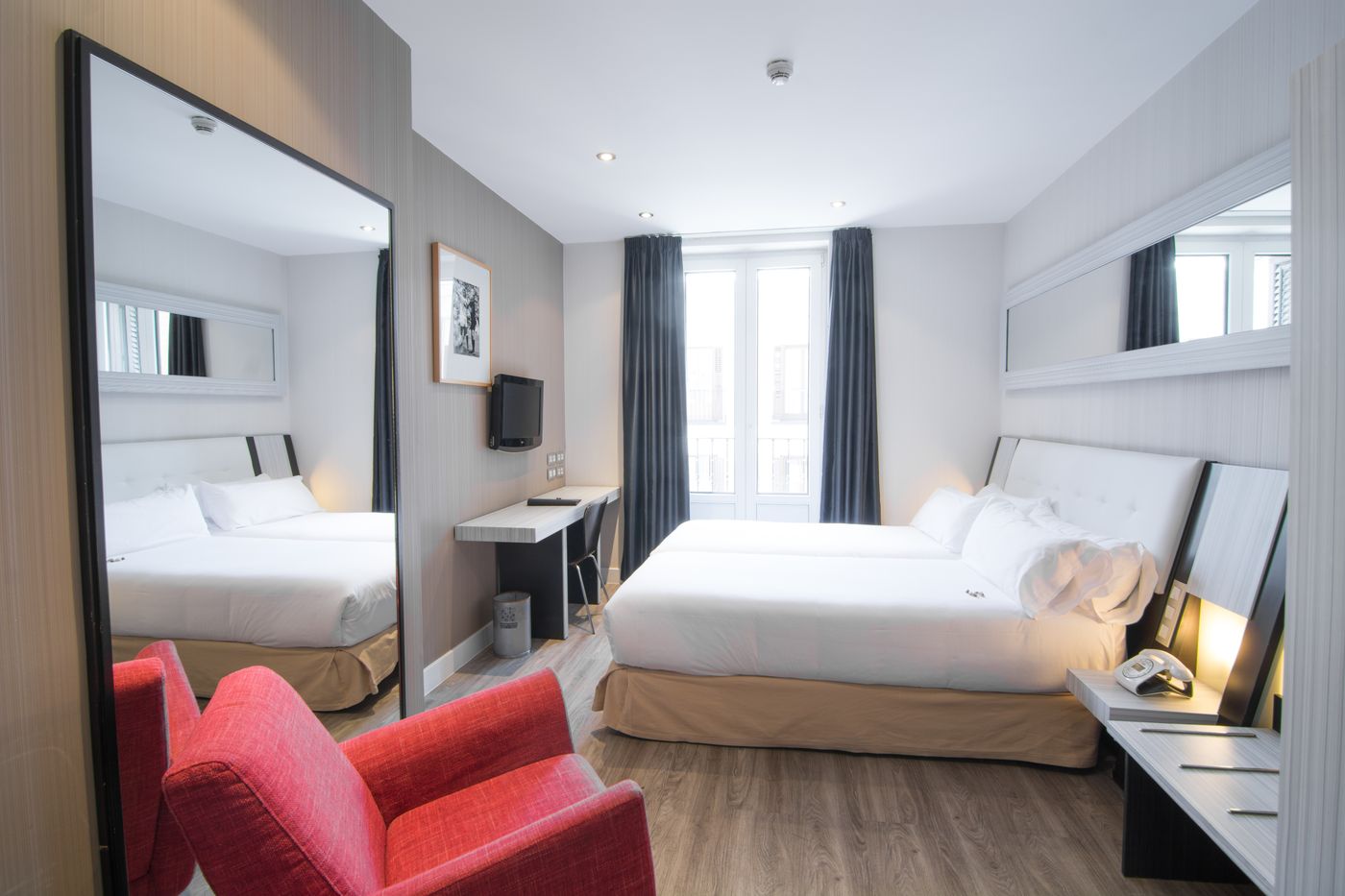 Petit-Palace-Arenal-Room-12