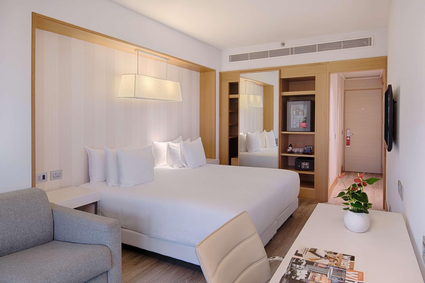 NH-Collection-Roma-Vittorio-Veneto-Room-38