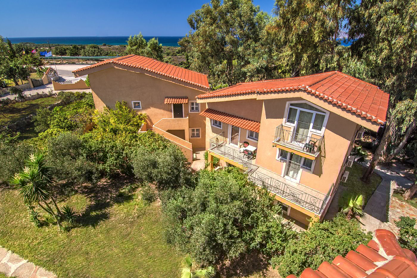 The-Small-Village-Room-61