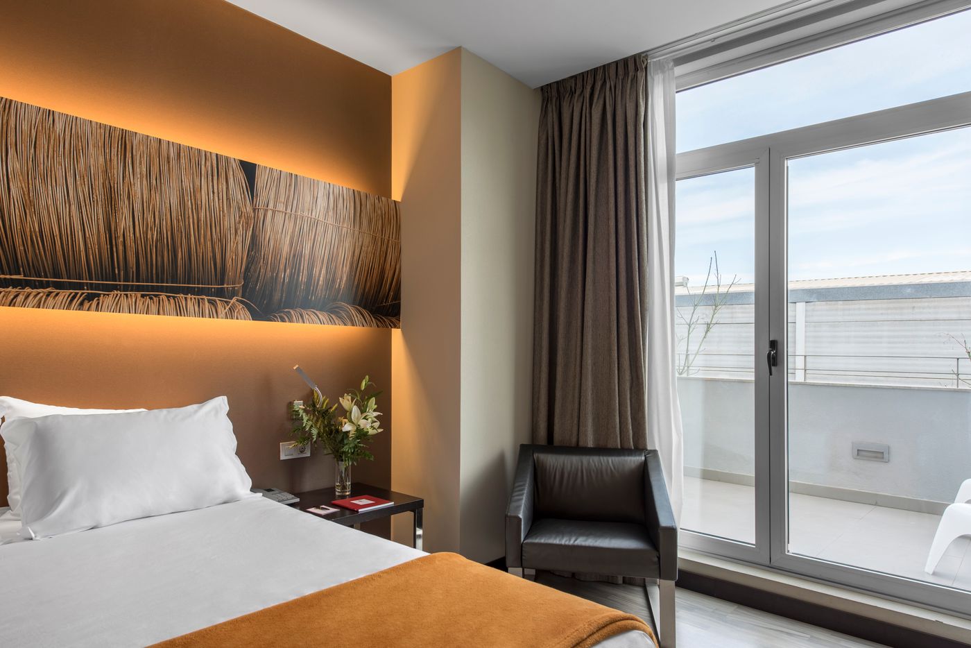 NH-Puerto-de-Sagunto-Room-24