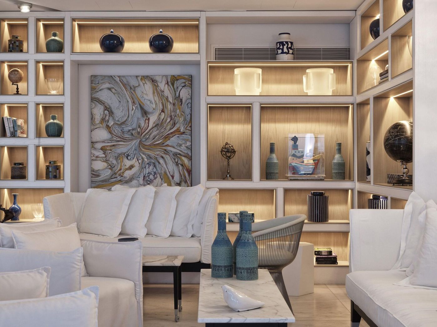 Myconian-Kyma---Design-Hotels-Lobby-70