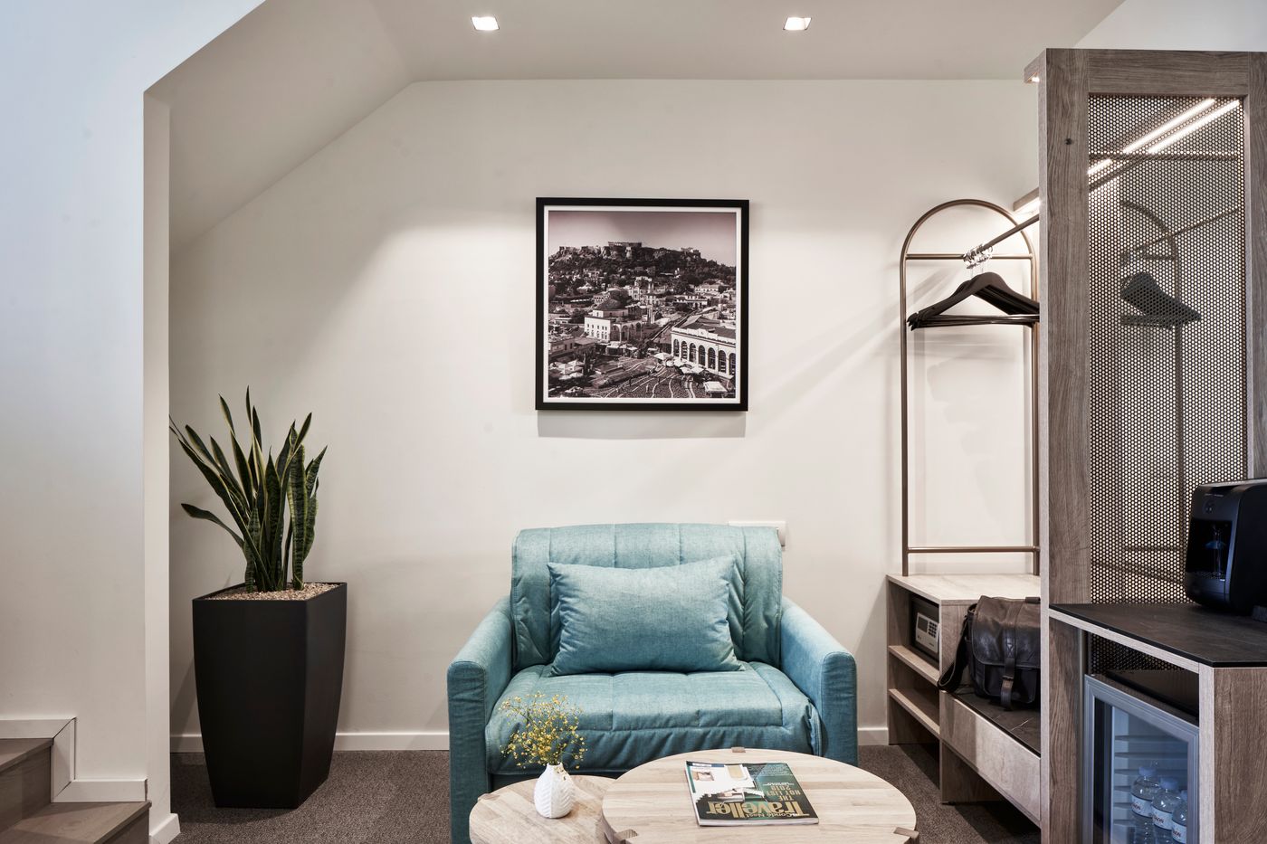 NLH-Monastiraki-Room-76